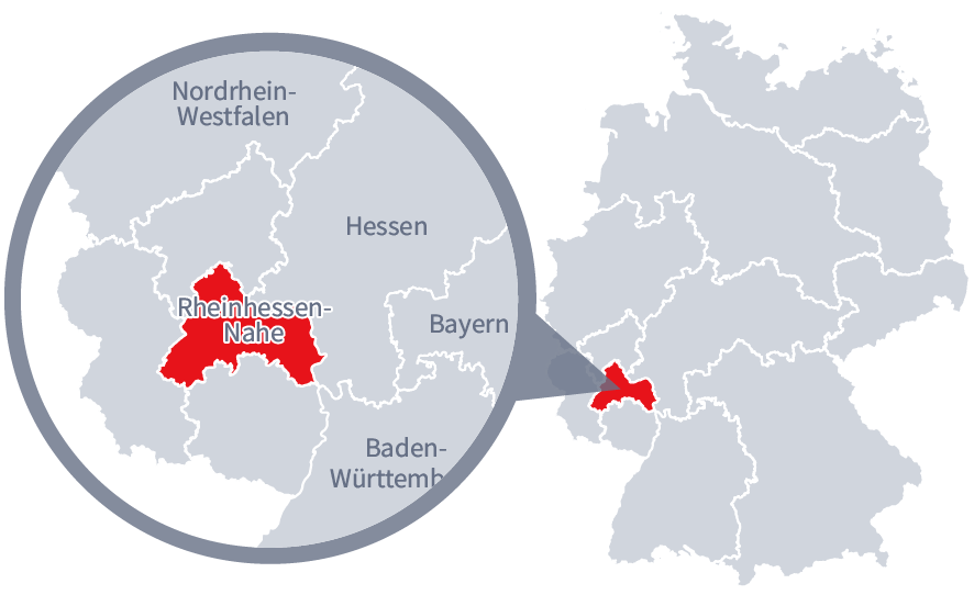 Diese Grafik zeigt eine Karte von Deutschland mit einer detaillierten Ansicht der Region Rheinhessen-Nahe. Rheinhessen-Nahe ist in Rot hervorgehoben und liegt im südwestlichen Teil Deutschlands. Ein Lupensymbol vergrößert diesen Bereich, um die Lage genauer darzustellen.